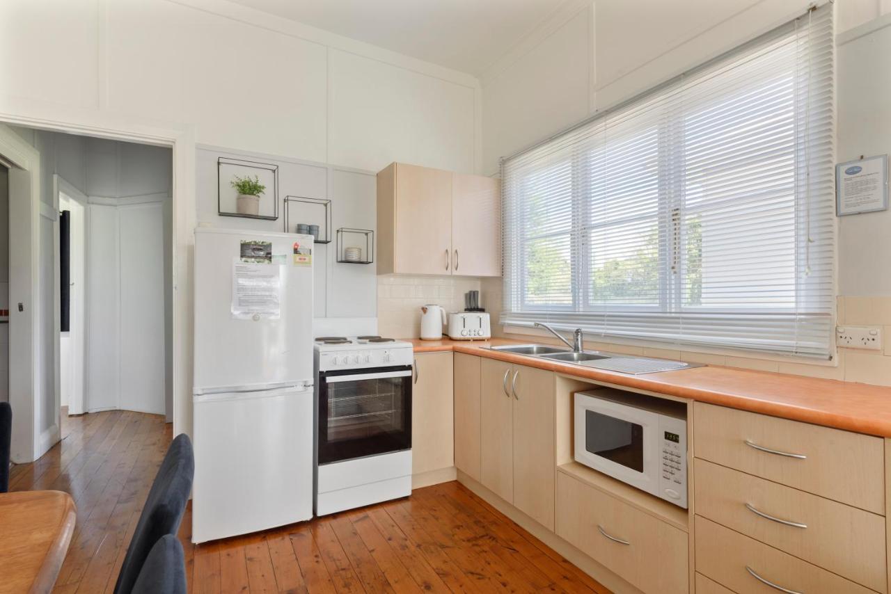 Calm Waters Waterfront Cottages 서식스 인렛 외부 사진